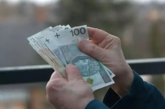 KRUS a działalność nierejestrowana - Jak dorabiać bez utraty?